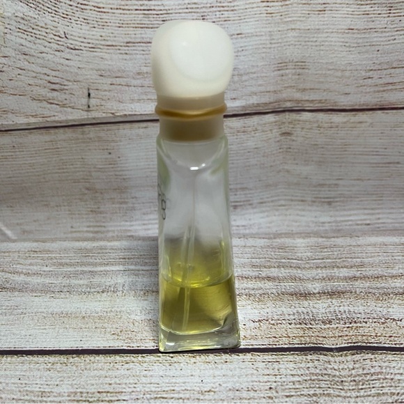 Estee Lauder Dazzling Gold perfume 1.7 oz 1/3 full - Picture 3 of 5